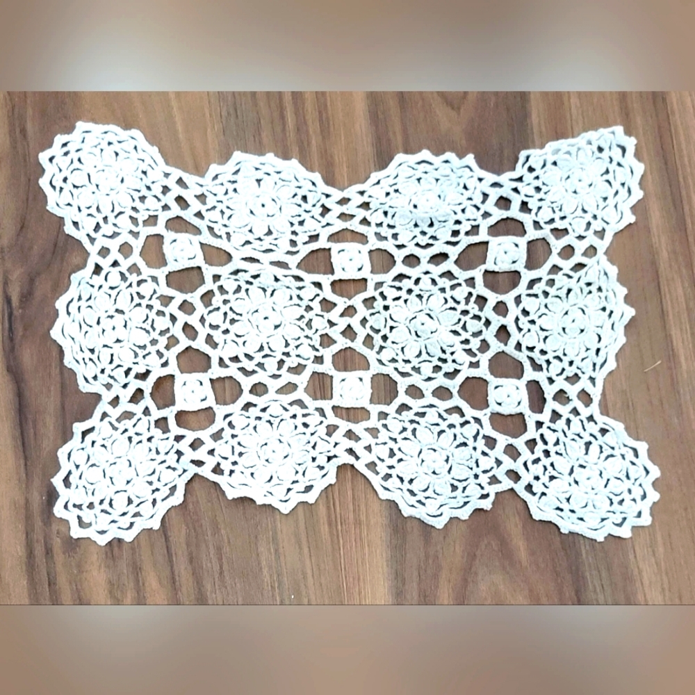 Vintage White Crocheted Cotton Rectangular Doiley 13" x 9"